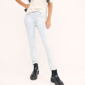 Levi's Premium 501 Skinny size 28 NWT